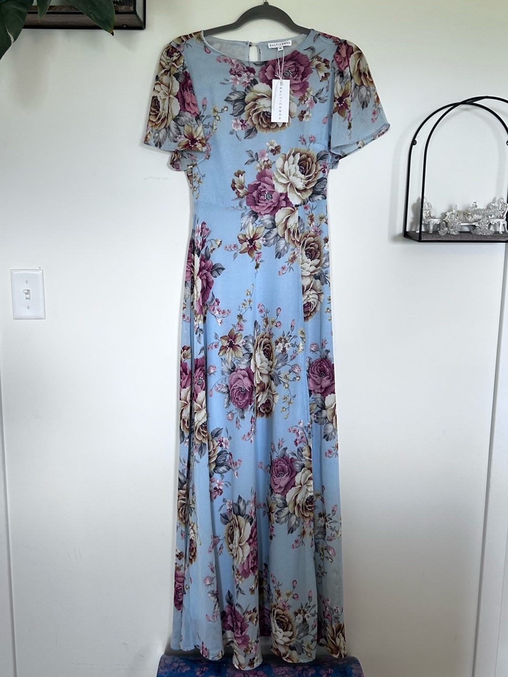 NWT Baltic Born Naomi Short Sleeve Blue Multi Floral Print Maxi Dress Size XS